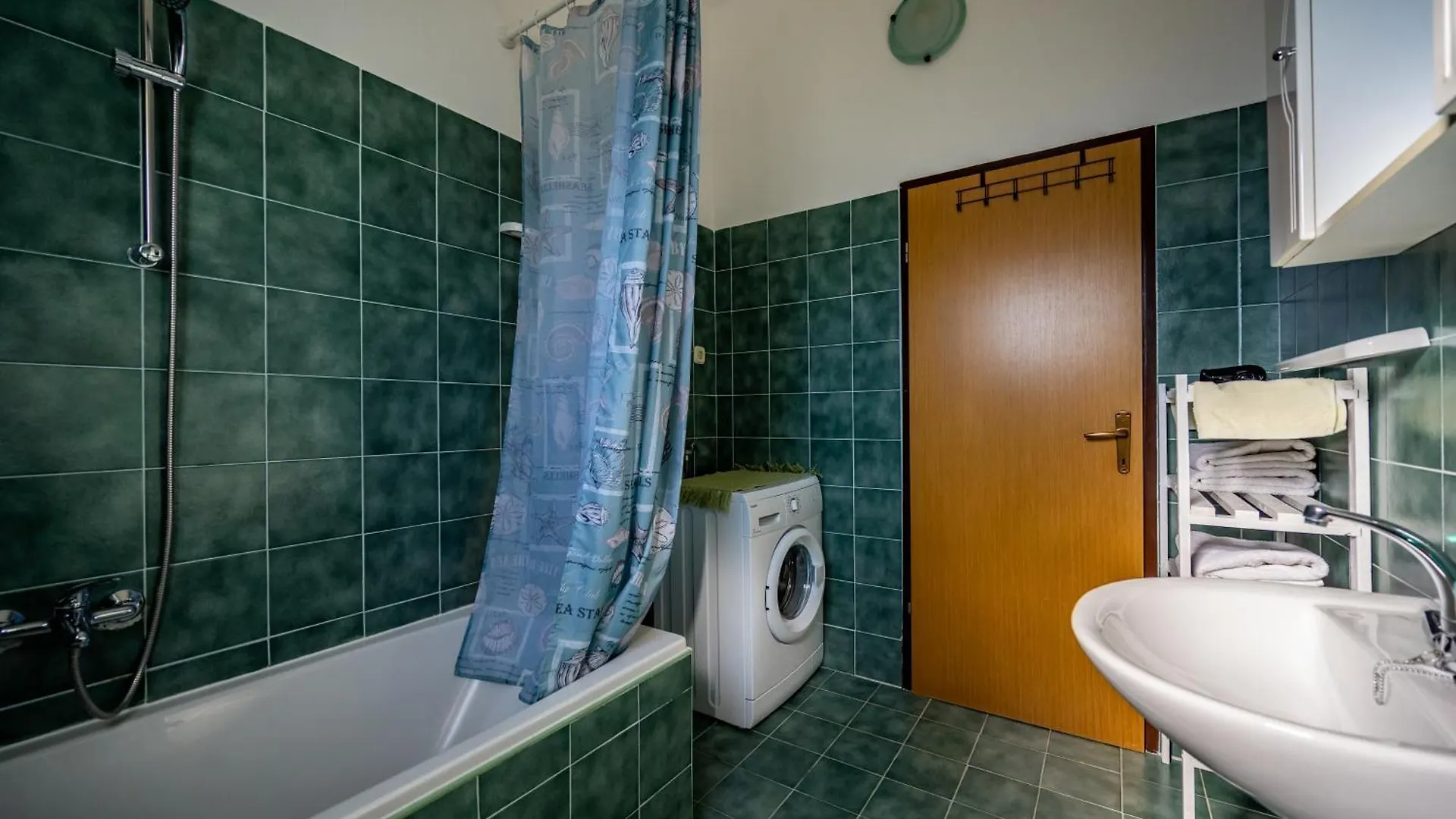 פולה Apartments Niki
