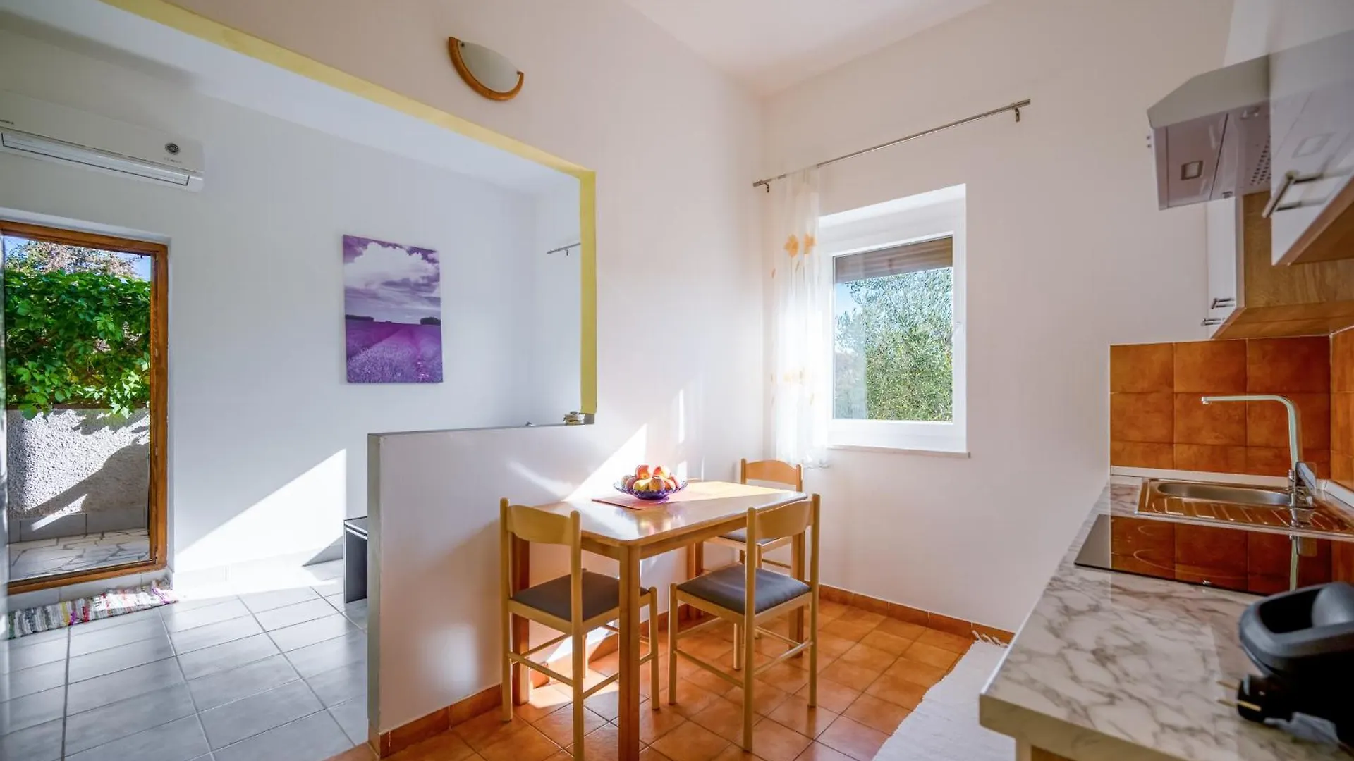 Apartments Niki Pula