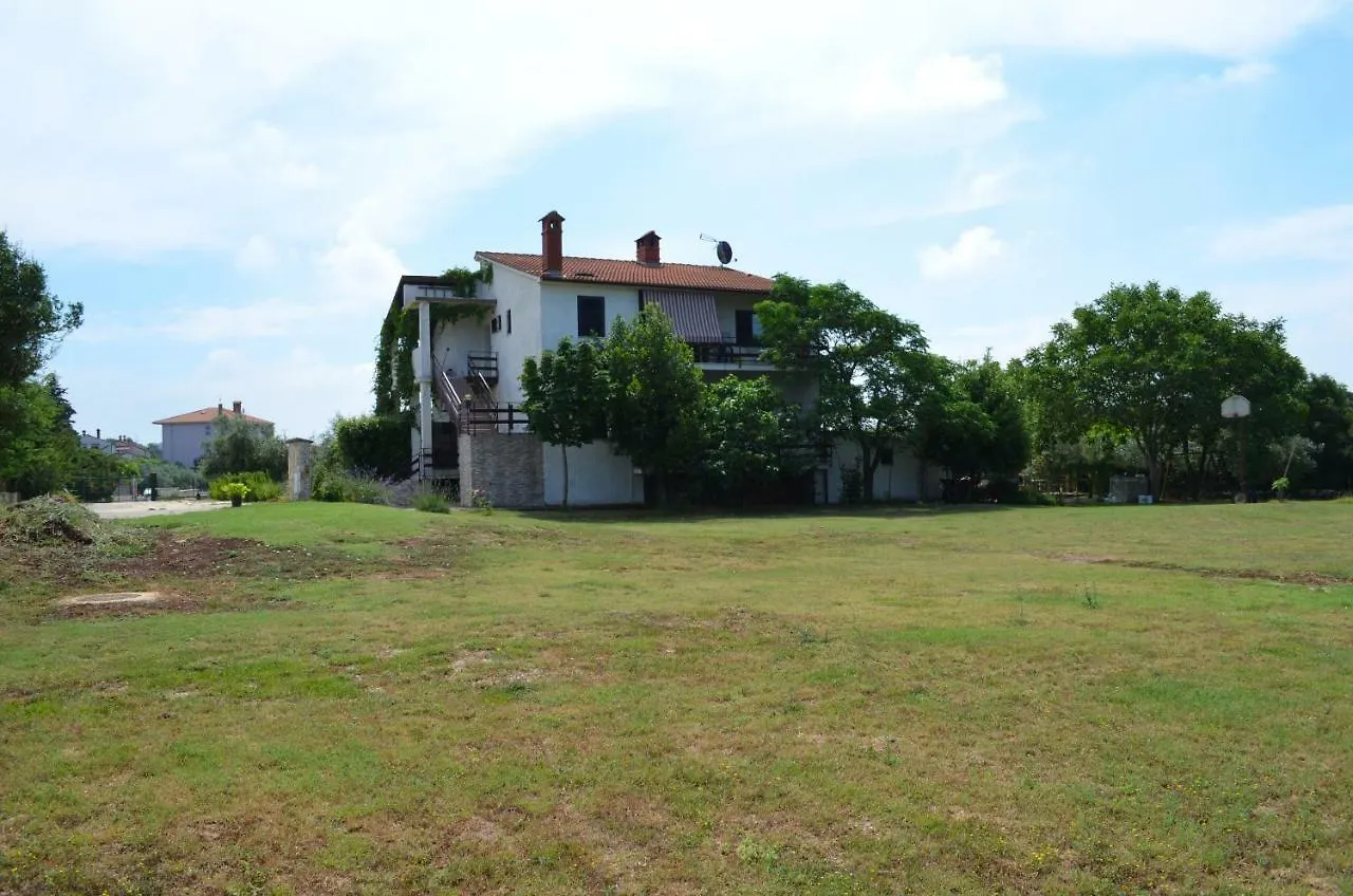 Apartments Niki Pula Kroatië